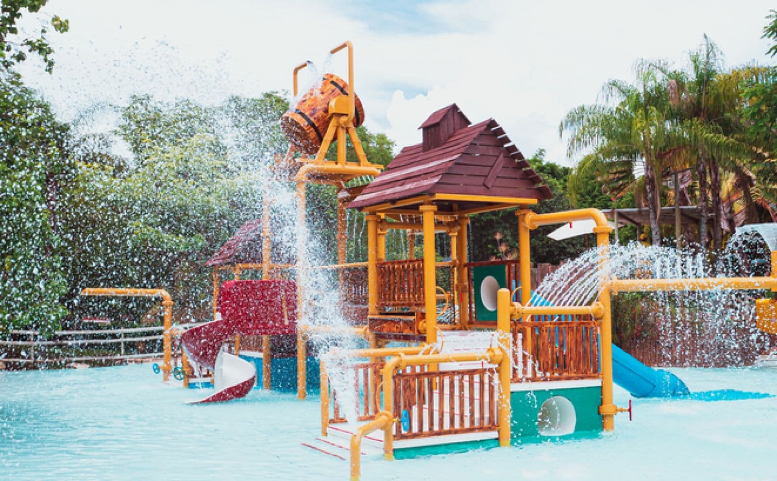 Área Kids — Hot Park